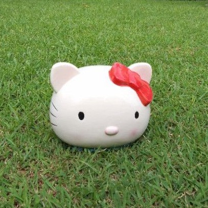 Celengan Hello Kitty