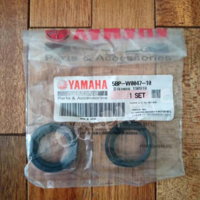KARET ORING SEAL PISTON KALIPER REM DEPAN RX KING-SCORPIO-RX S ASLI YAMAHA