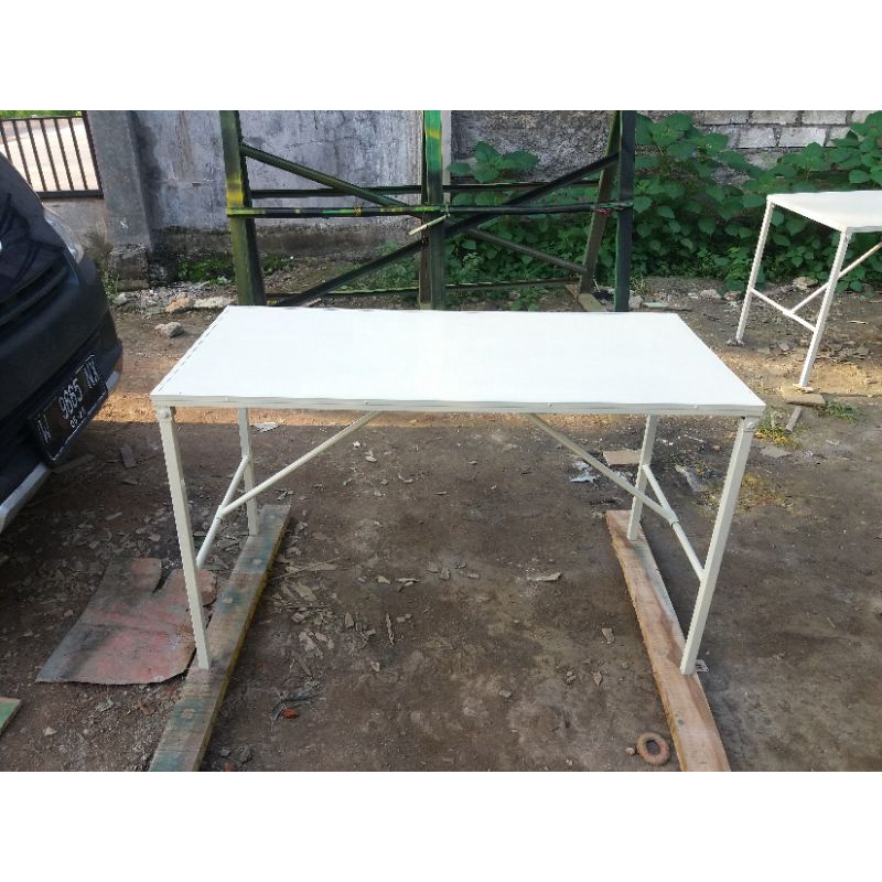 Meja Besi Lipat simple, praktis, Kuat dan Kokoh Untuk Jualan Pinggir Jalan By CV. RAJAKARYA 2
