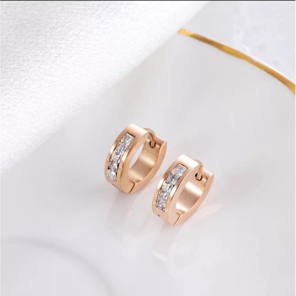 Anting Jepit Baja Titanium Dengan Cubic Zircon Warna Rose Gold, Gold dan Silver