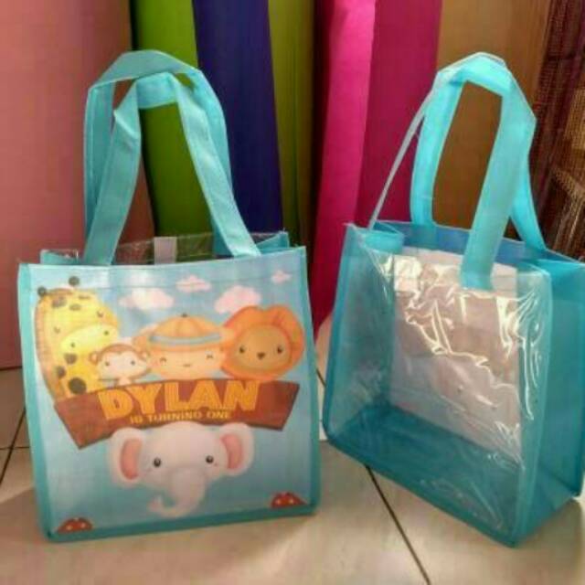 

Tas souvenir kombinasi Mika