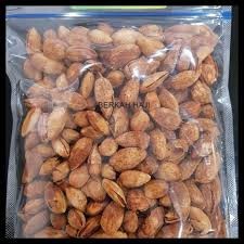 Kacang Almond Kulit  1 Kg  Butter milk