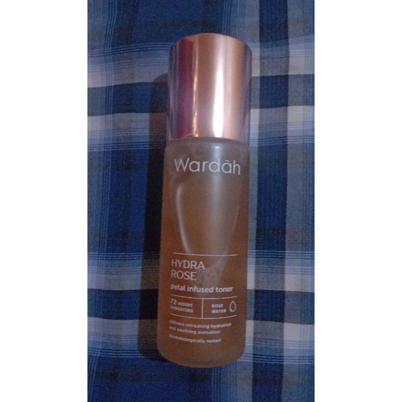 Wardah Hydra Rose Petal Infused Toner 100ml ( PRELOVED/PERNAH DIPAKAI )