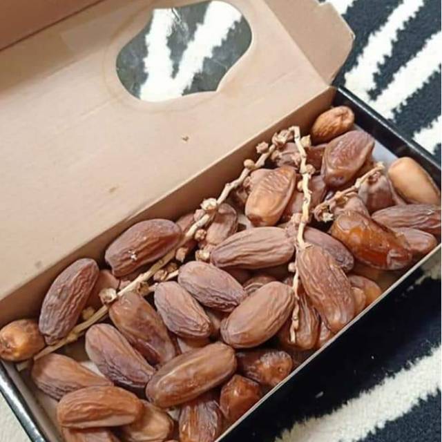 

KURMA TANGKAI TUNISIA all merk