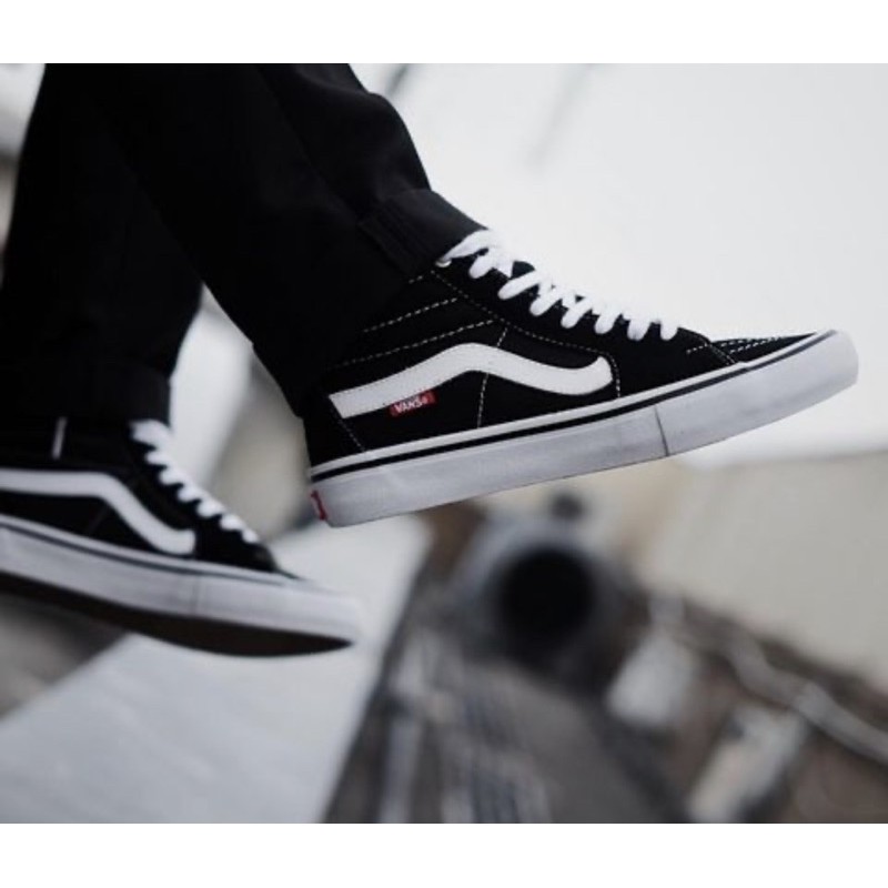 V4ns Sk8 Hi Pro Black White