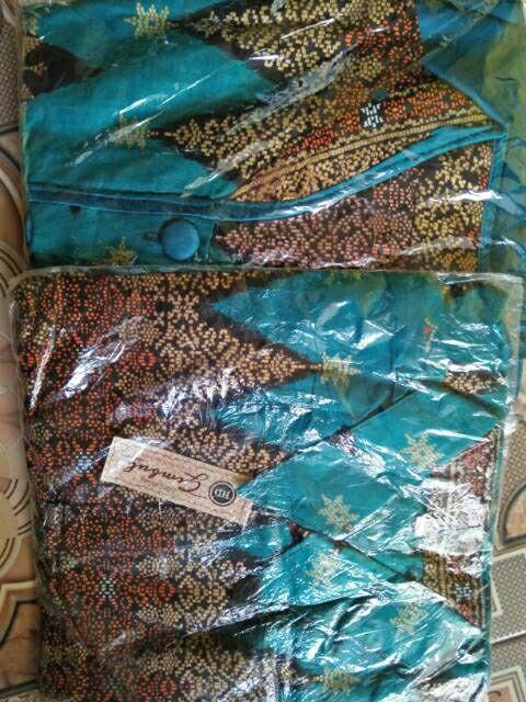 Batik Couple Sabrina Pita Gamis Velvet, Kebaya Batik Sarimbit Sabrina Pita Gamis Velvet Talita