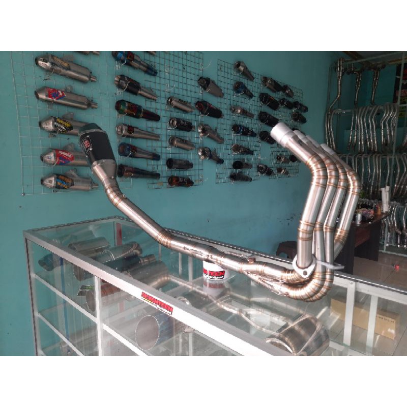 Fullsystem Knalpot Yoshimura R-11 Carbon For Ninja ZX25R