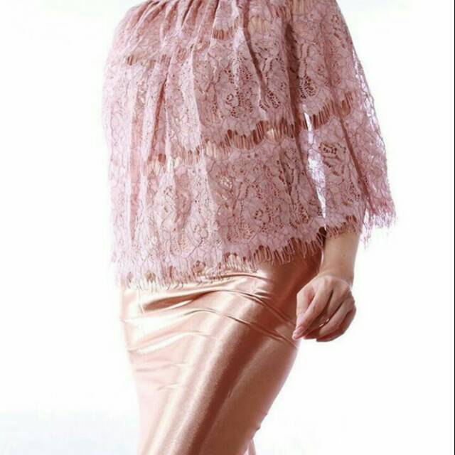 Preloved cape kebaya