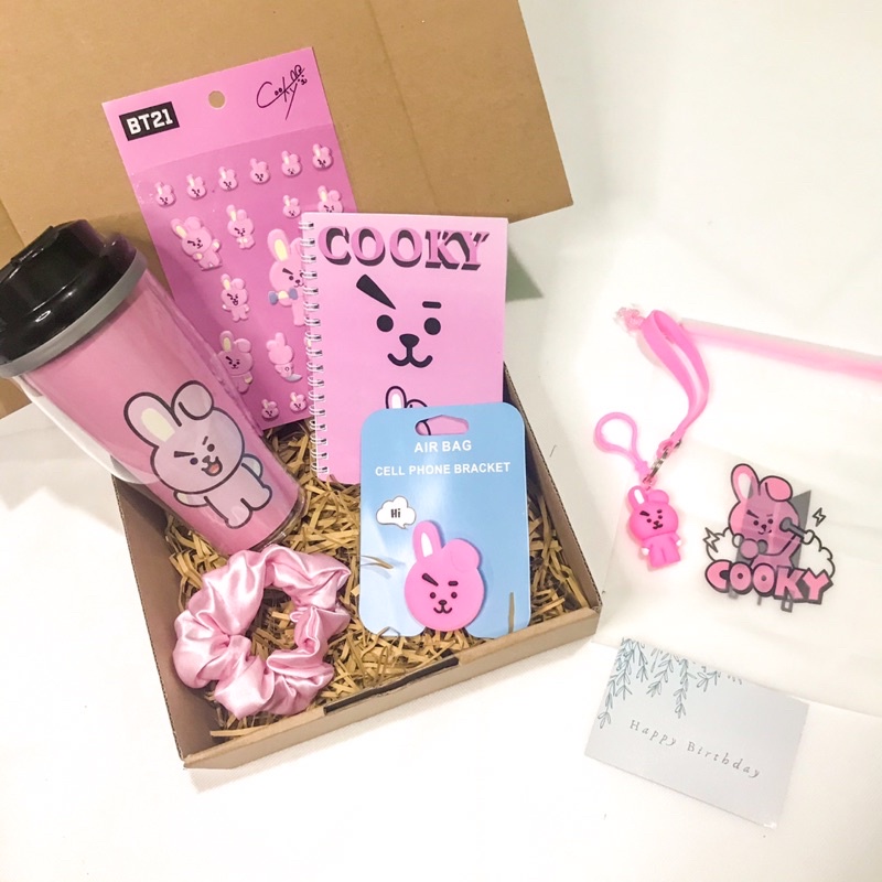 [COOKY] GIFT BOX BT21 | HAMPERS KADO ULANG TAHUN BALENTINE NATAL ARMY EDISI TOTEBAG TUMBLR CELENGAN KADO CEWEK GRADUATION KADO WISUDA KADO PACAR KADO ANAK