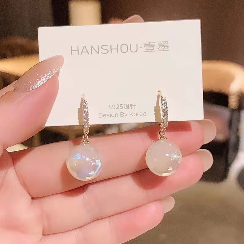 Anting Stud S925 Silver Needle Bentuk Hati Aksen Mutiara Berlian Gaya Korea Untuk Wanita