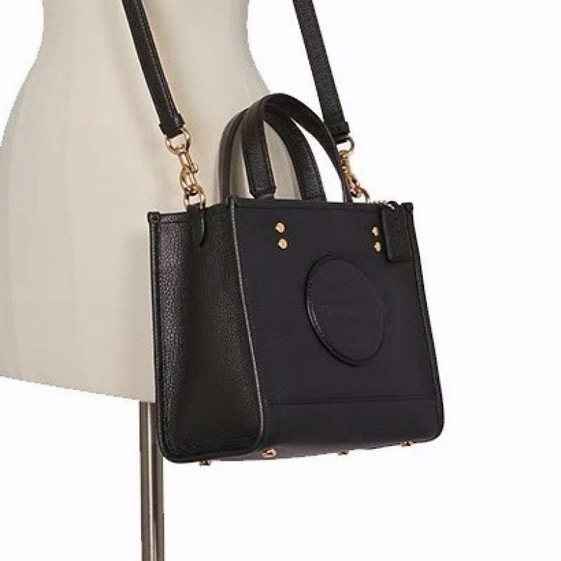 Coach Field Tote 22 In Leather (C5268)