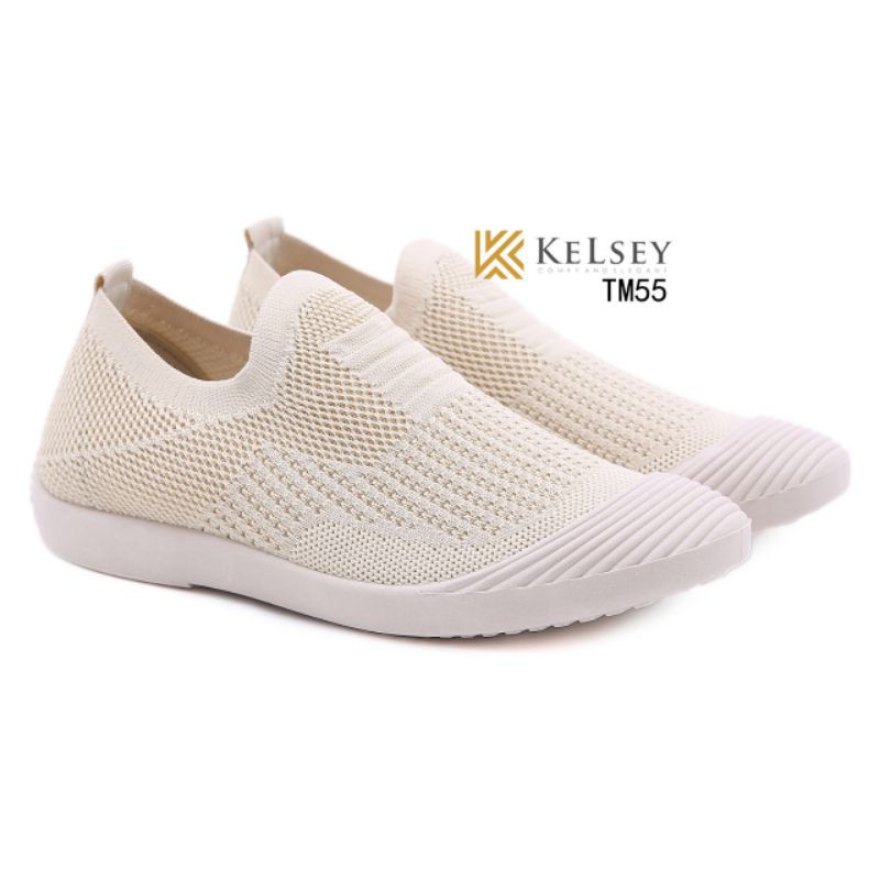 Kelsey Sepatu Slip On Wanita TM55