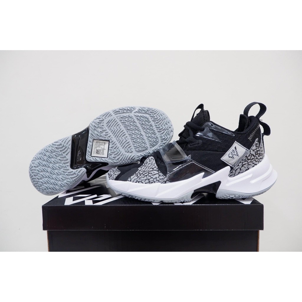 SEPATU BASKET AIR JORDAN WHY NOT ZERO 3 FAMILY