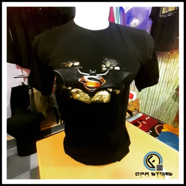 KAOS KARAKTER SUPERMAN DEWASA