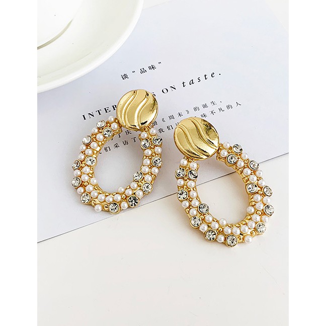 LRC Anting Tusuk Fashion Gold Alloy Pearl Studded Oval Stud Earrings D52818