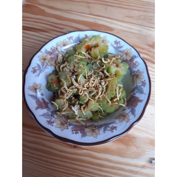 

TUMIS KANGKUNG JAMUR/TUMIS PARE IKANTERI MEDAN