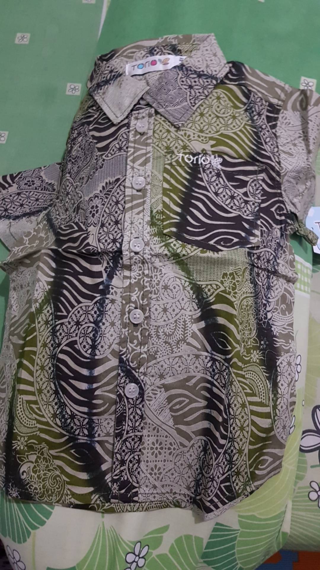 Torio Indonesian Smart Casual Green Batik - Kemeja Batik Anak Laki-laki