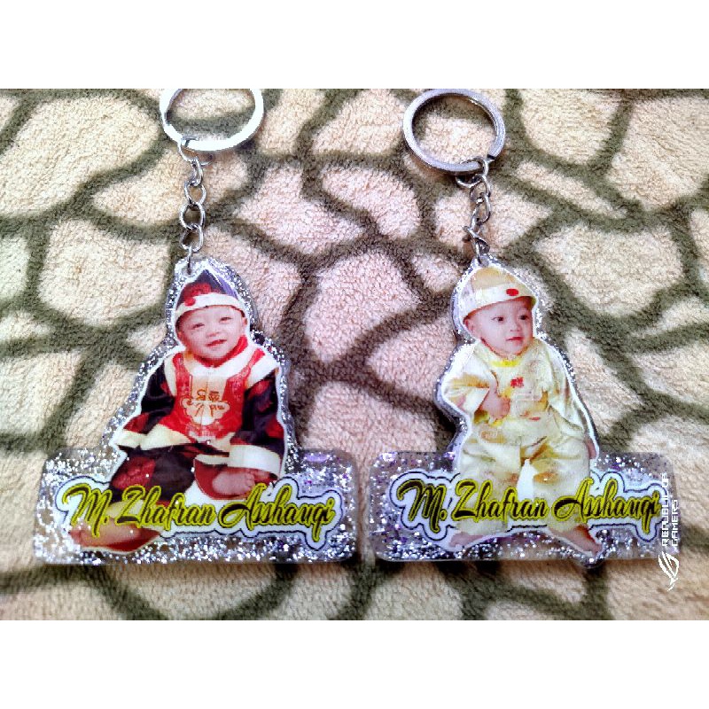 GANTUNGAN KUNCI AKRILIK RESIN FOTO CUSTOM