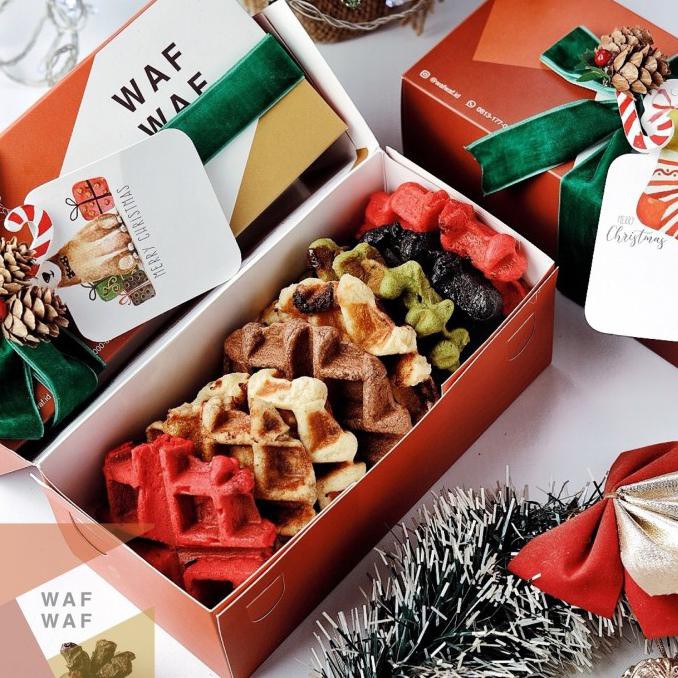 

Wafwaf Christmas Hampers Natal Box Of 8 Mixed Liege Waffles Terlaris