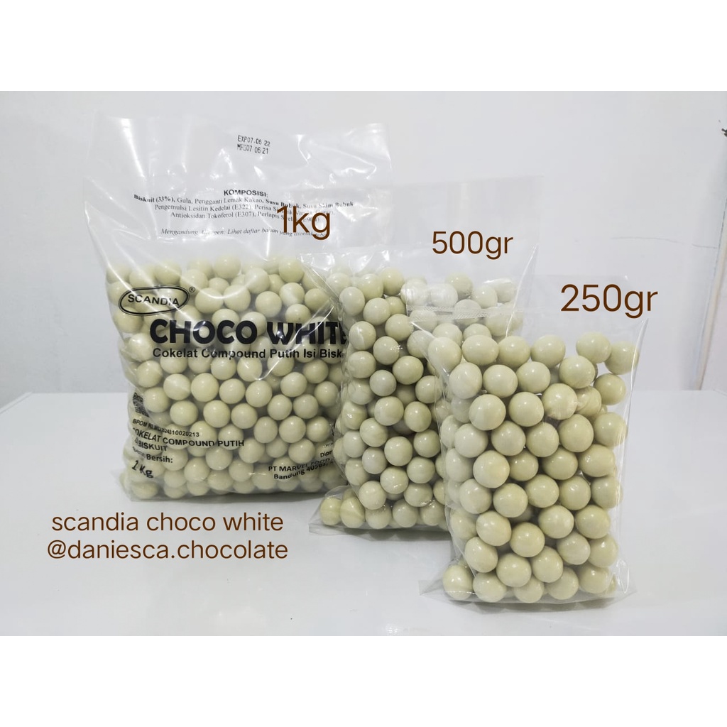 

.250gr coklat Scandia Choco White - coklat vanilla isi biskuit hitam ( ds bgr )