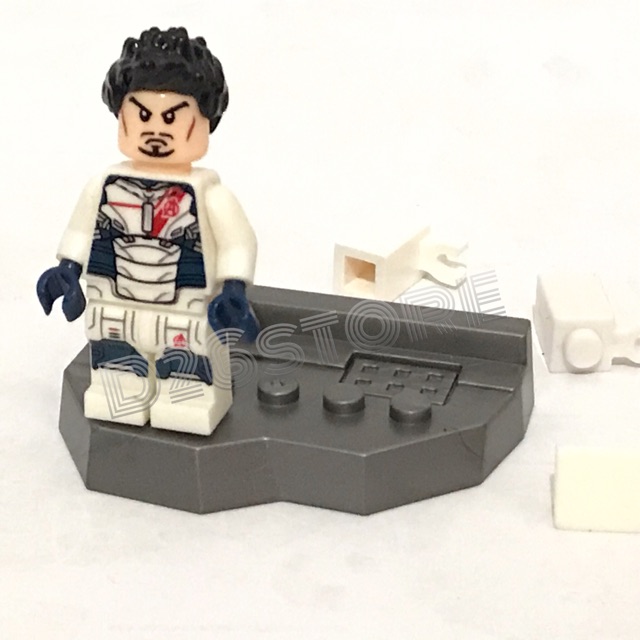 Mainan Lego Mini figure Tony Stark Quantum Realm White suit The Avengers End Game