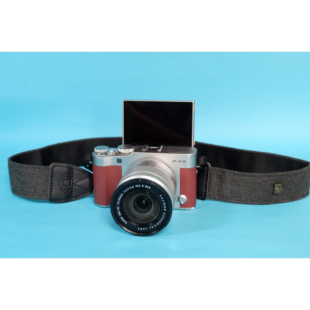 Fujifilm XA3 Kamera Mirrorless MUA Vlog-1
