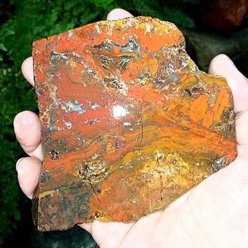 batu akik bahan pancawarna Garut merah(072)