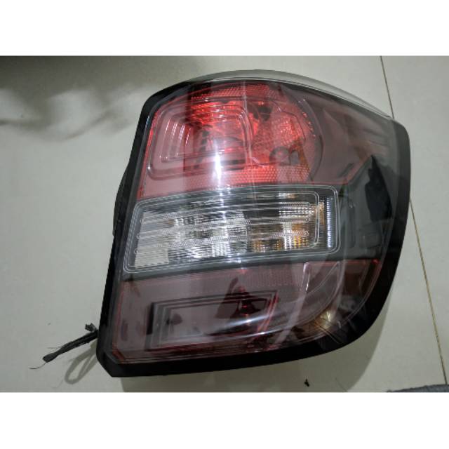 Stoplamp Chevrolet Spin Ltz sky activ smoke original