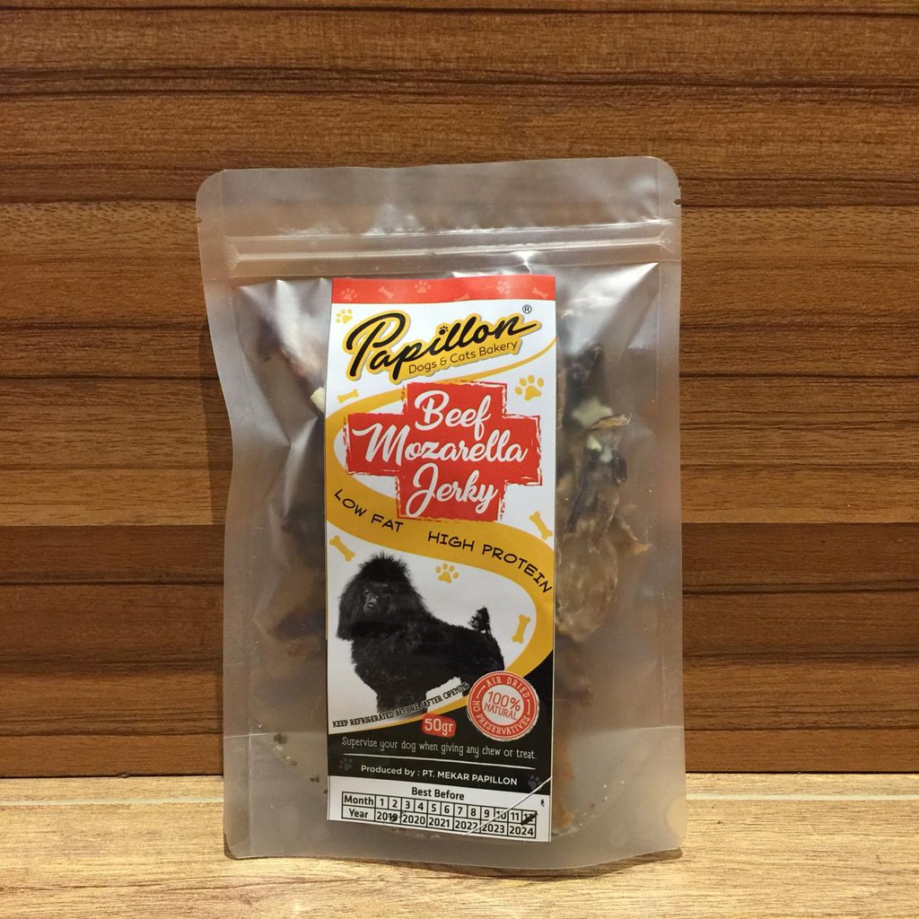 

Pet Republic Dog Snack Homemade PAPILLON Beef Mozzarella Jerky 50gr