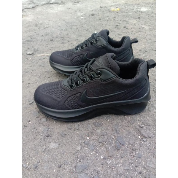 SEPATU  ANAK SD/TK TERLARIS SIZE 30 31 32 33 34 35 36 37