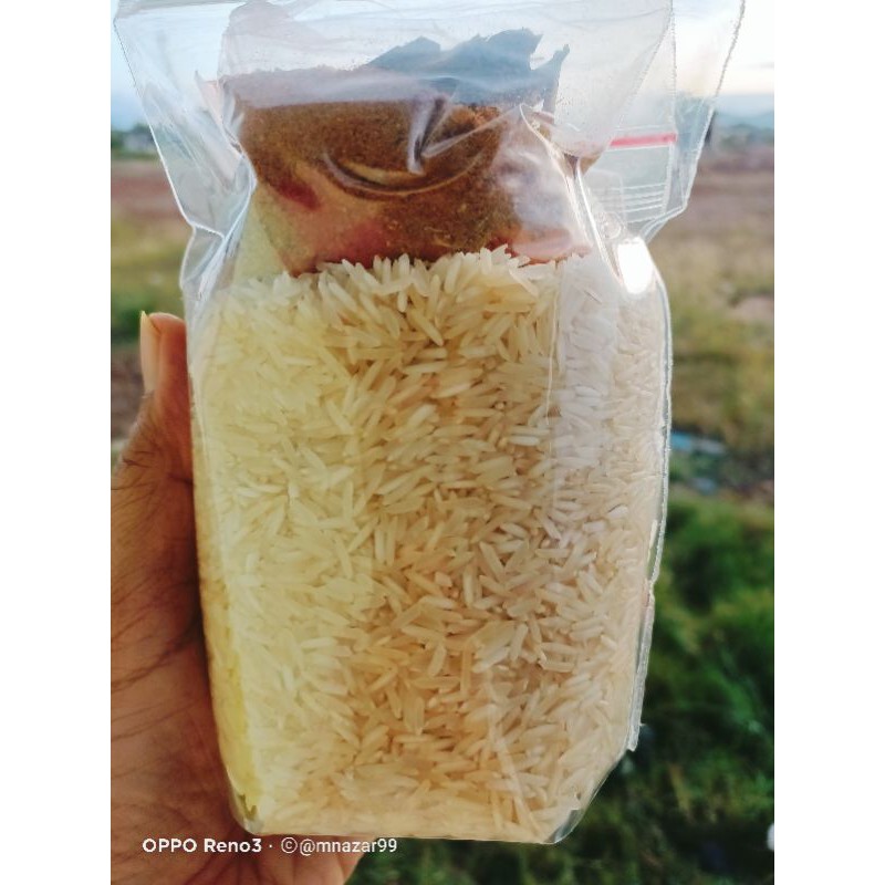 

Paket Hazabiryani