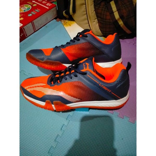 Sepatu Badminton Lining saga lite 3 second original