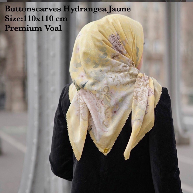 Buttonscarves Hydrangea Jaune Preloved