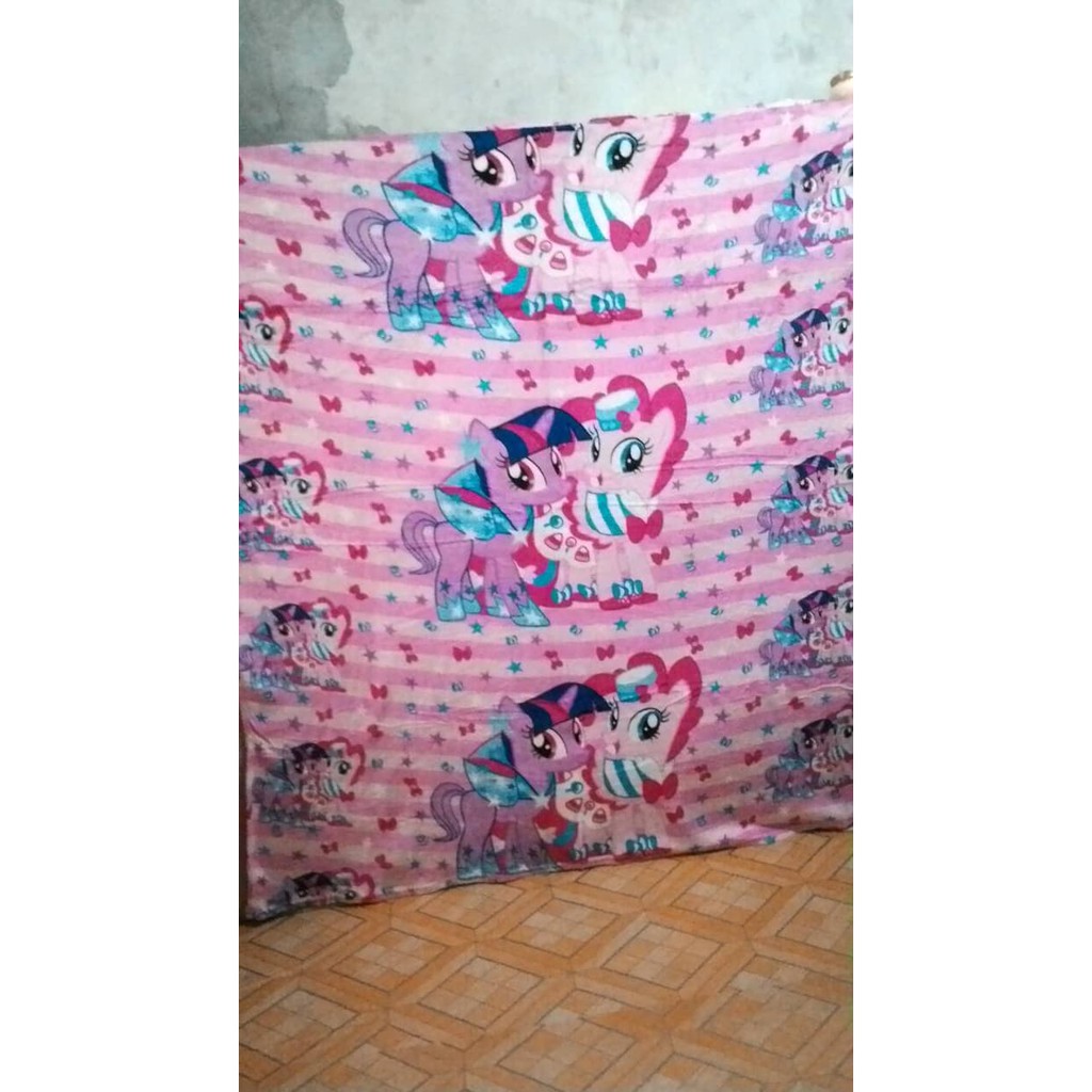 Selimut 185x190 karakter kuda poni Murah Berkualitas