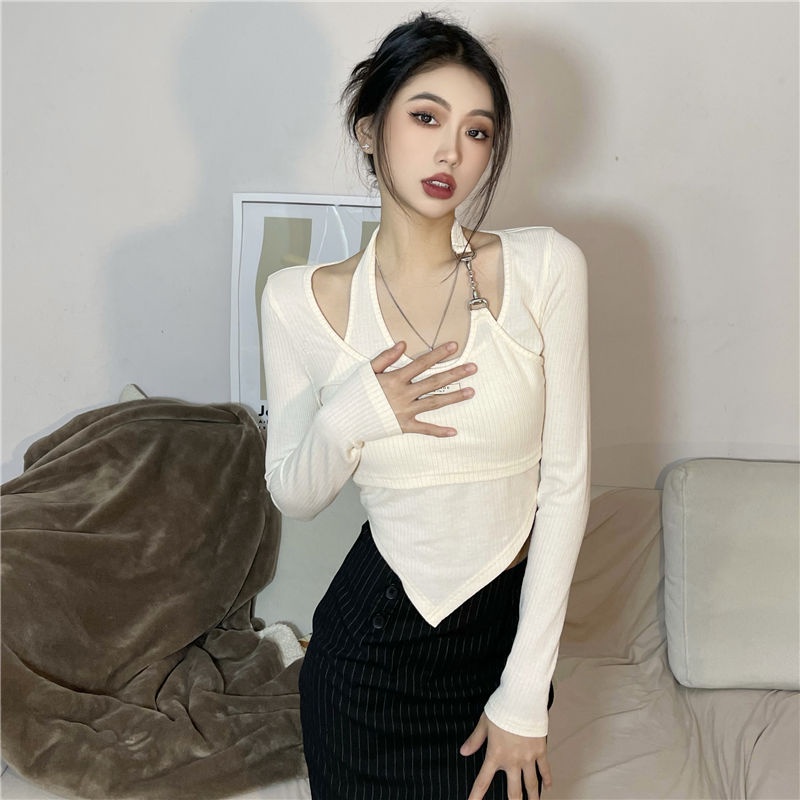 kaos wanita korean style 22 girl milk apricot small design halter chain fake two-piece long-sleeved
