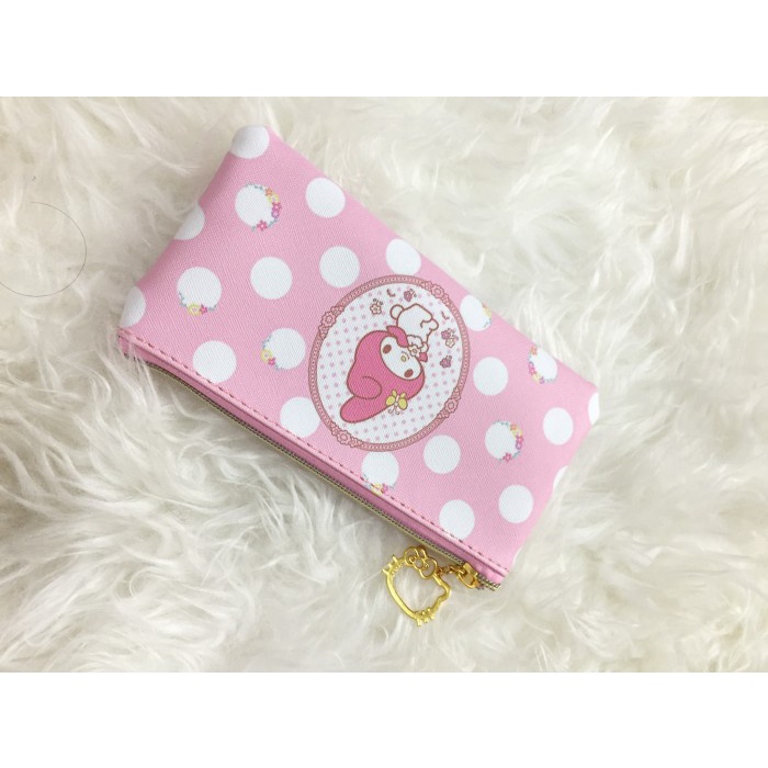

Produk Tempat Pensil Sanrio Terbatas
