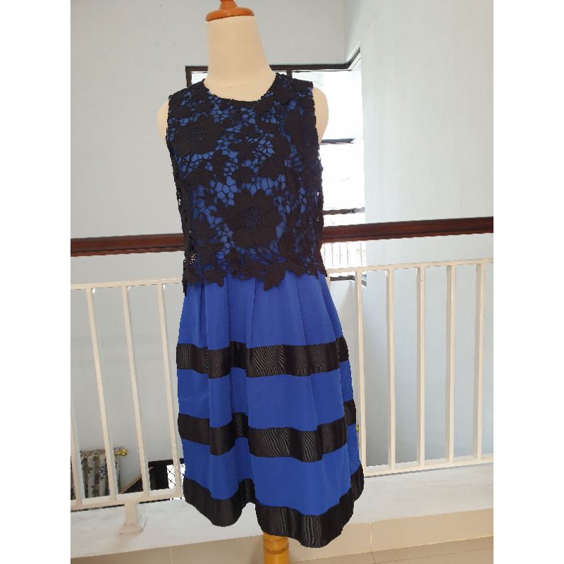 Preloved Blue Dress Brukat Prada Like New