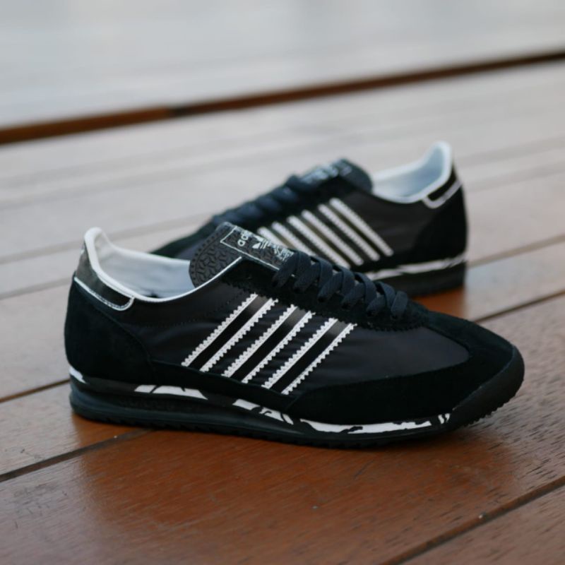 ADIDAS SL72 BLACK BLACK WHITE PRINT