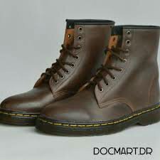 sepatu docmart cw / wanita