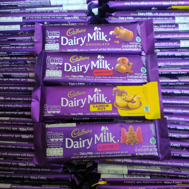 

COKLAT CADBURY DAIRY MILK 62GRAM MURAH!!!