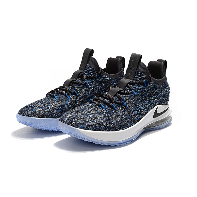 Lebron James 15 Low Signal Blue Sepatu Basket