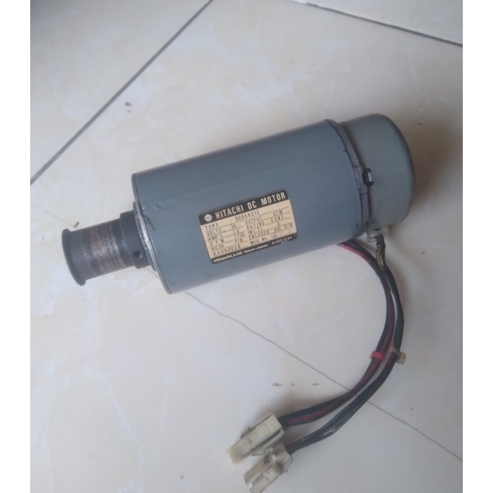 HITACHI MOTOR Dc Type D06D401E 30V 42W 2750Rpm