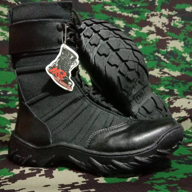 SEPATU PDL NINJA TITAN