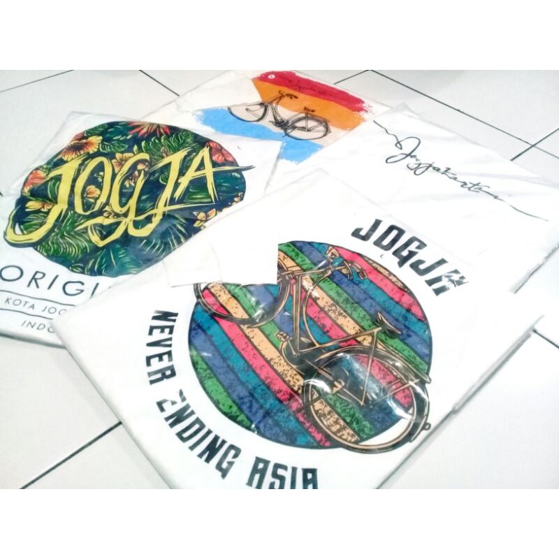 KAOS OBLONG SABLON LENGAN PANJANG MEREK KOTA JOGJA T-SHIRT TERLARIS DI MALIOBORO JOGJA KATUN PUTIH