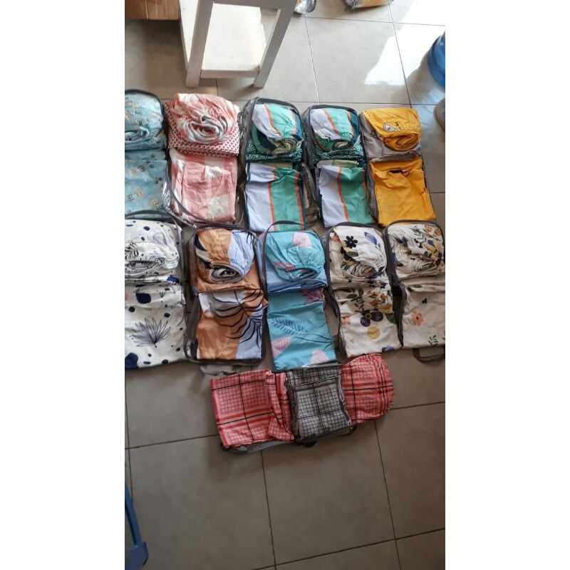 BALE-BALE SAMARINDA (SPREI KARET KELILING)