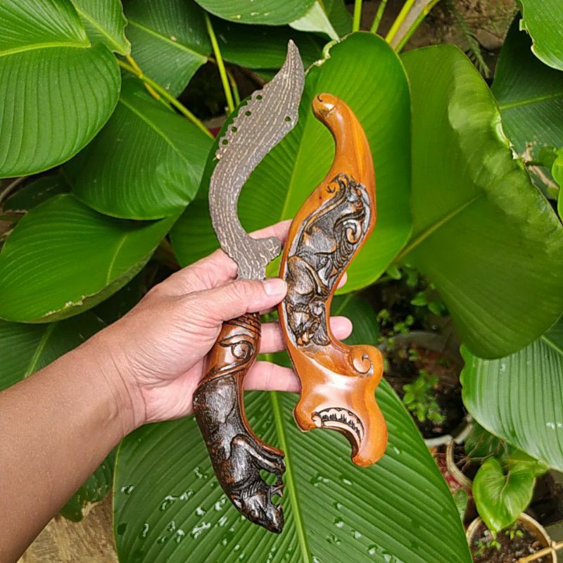 Sovenir Kujang Baja Cor Model Pamor Besar