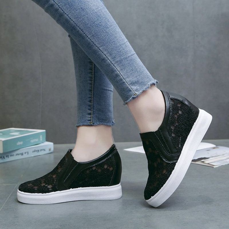 ( AMOUR ) Sepatu Wedges Wanita Brokat Korea Fashion Import Simple 806