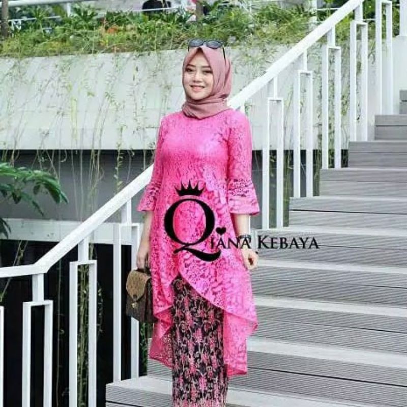 setelan kebaya srikandi rok plisket / kebaya wisuda / kebaya brokat