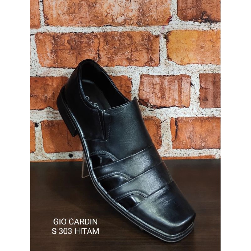 sepatu kantor pria , sepatu kantor cowok , sepatu formal GIO CARDIN