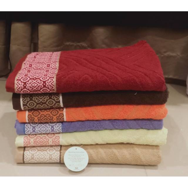 Handuk hitam putih 80x150